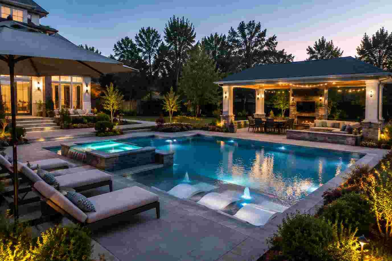 Swimming Pool Layout Ideas for Making the Most of Your Backyard